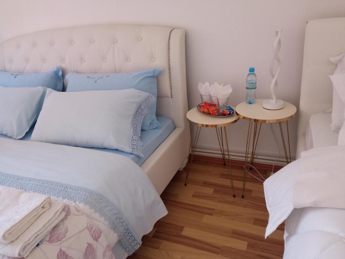 הוילה פיאטרה ניאמט Casa Irina מראה חיצוני תמונה