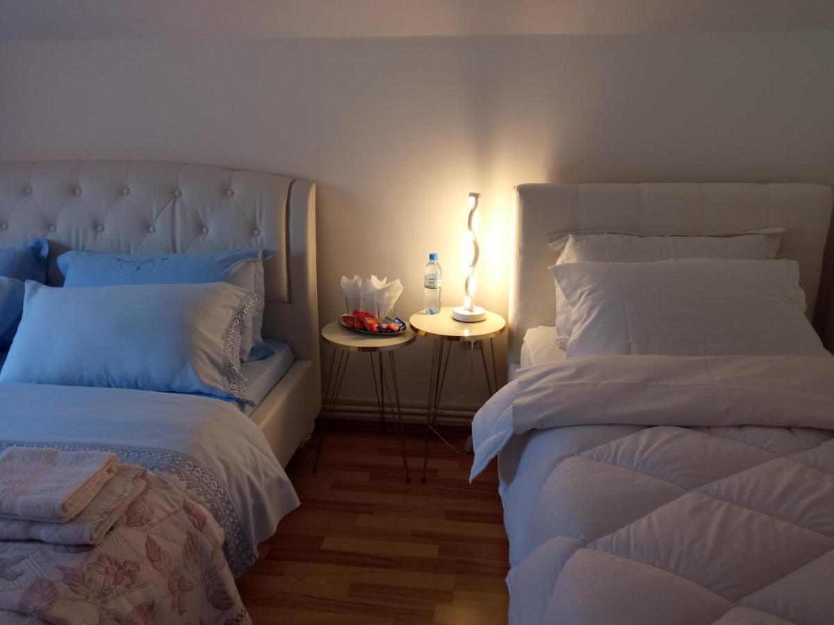 הוילה פיאטרה ניאמט Casa Irina מראה חיצוני תמונה