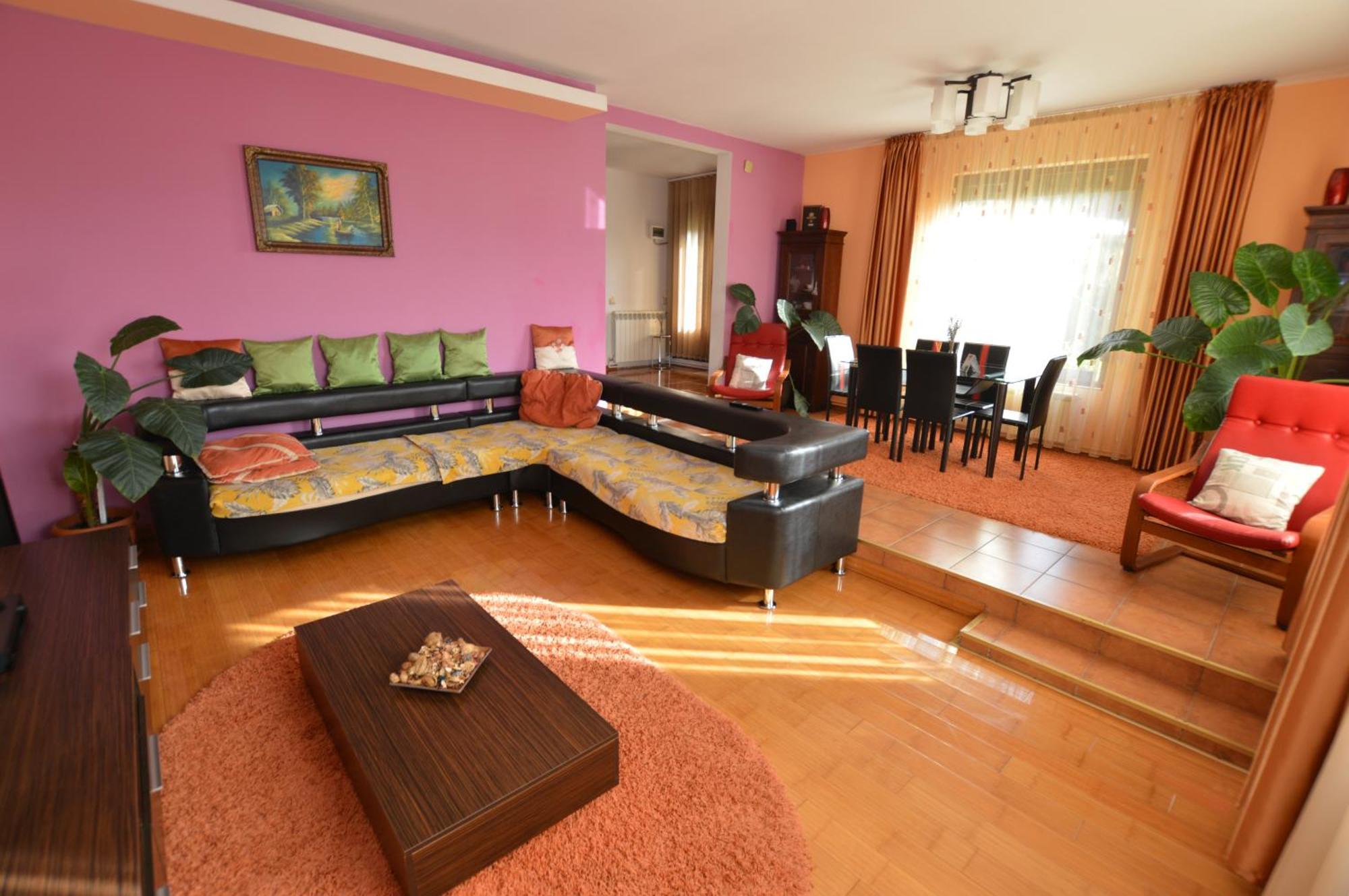 הוילה פיאטרה ניאמט Casa Irina מראה חיצוני תמונה